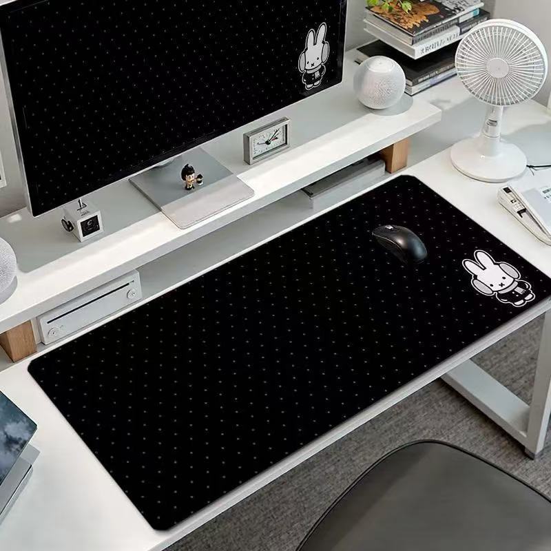 Urocza duża podkładka pod mysz – Gaming Keyboard High Ground recenzja i cena