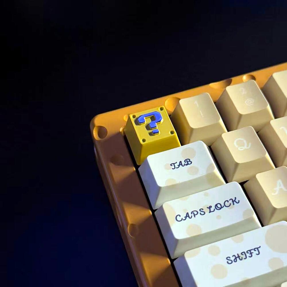Retro 8-bitowy pikselowy blok  – Gaming Keyboard Nearby recenzja i cena